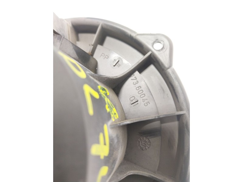 Recambio de motor calefaccion para land rover range rover sport 2.7 td v6 cat referencia OEM IAM  17360045 