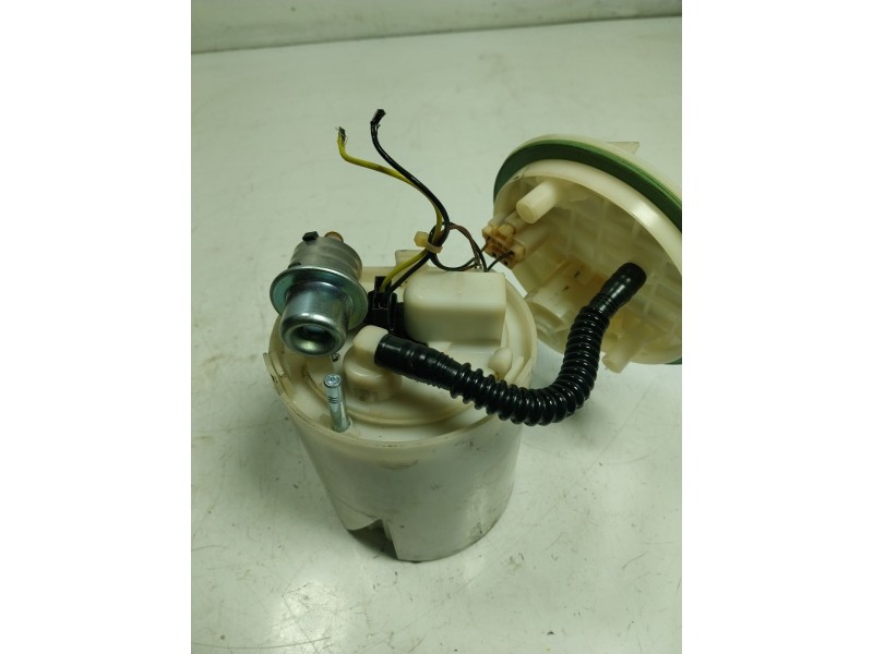 Recambio de aforador para hyundai i20 1.2 cat referencia OEM IAM  311101J000 