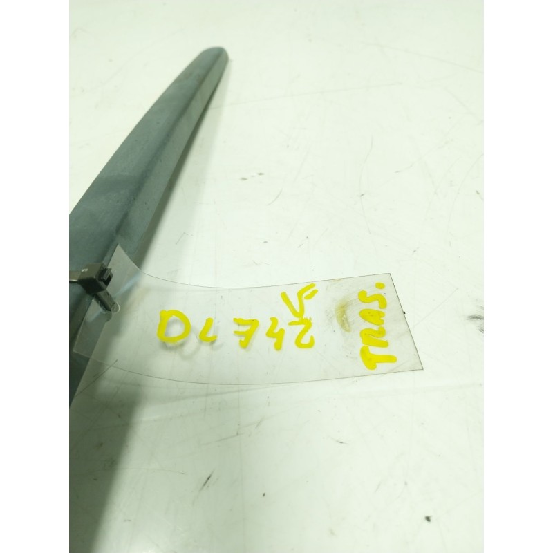 Recambio de brazo limpia trasero para land rover range rover sport 2.7 td v6 cat referencia OEM IAM   