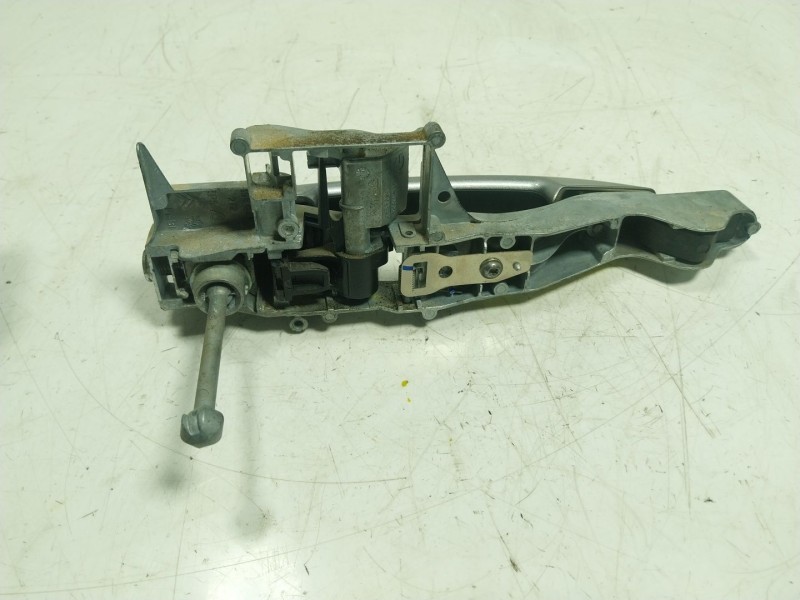 Recambio de maneta exterior delantera izquierda para peugeot 2008 (--.2013) referencia OEM IAM   