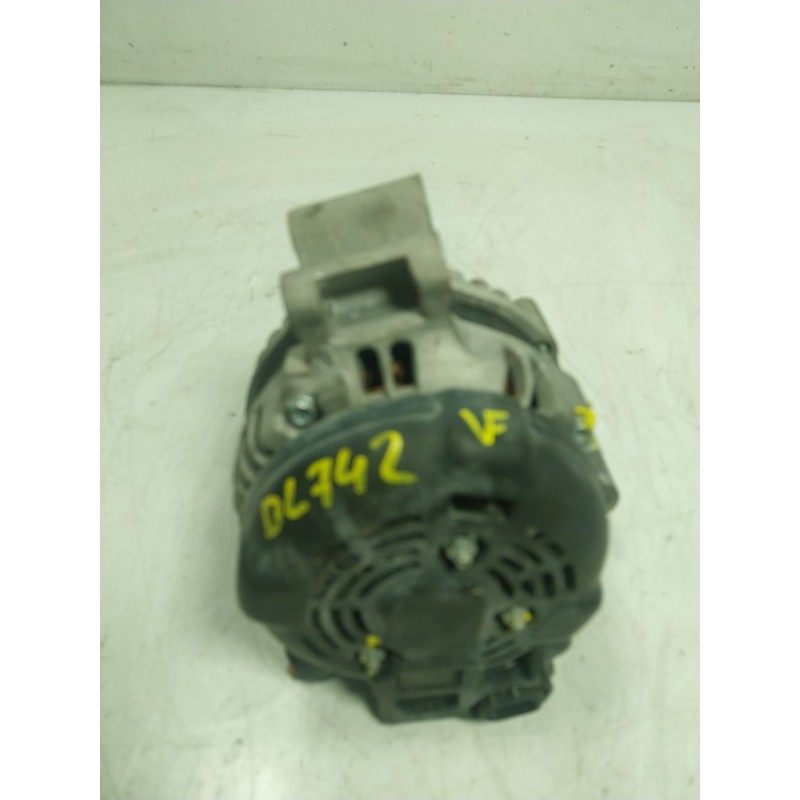 Recambio de alternador para land rover range rover sport 2.7 td v6 cat referencia OEM IAM   