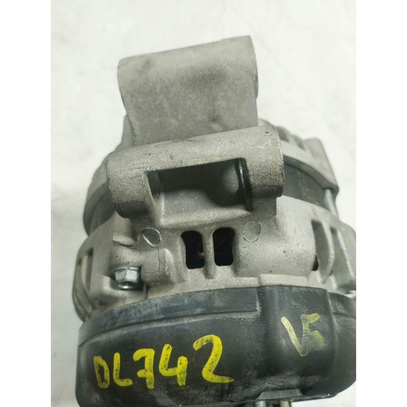 Recambio de alternador para land rover range rover sport 2.7 td v6 cat referencia OEM IAM   