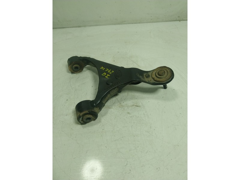 Recambio de brazo suspension superior delantero izquierdo para land rover range rover sport 2.7 td v6 cat referencia OEM IAM   