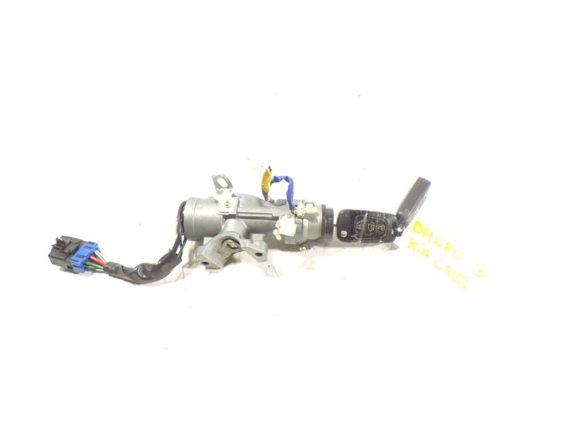 Recambio de antirrobo para kia cee´´d sporty wagon 1.6 crdi cat referencia OEM IAM 819101H000  