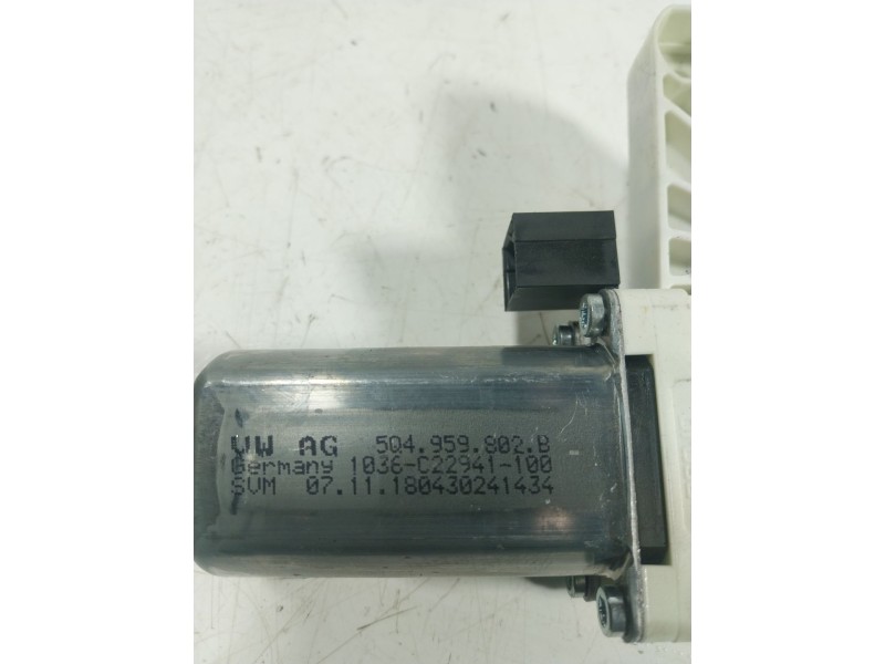 Recambio de motor elevalunas delantero derecho para volkswagen passat berlina (cb2) 2.0 tdi referencia OEM IAM  504959802B 