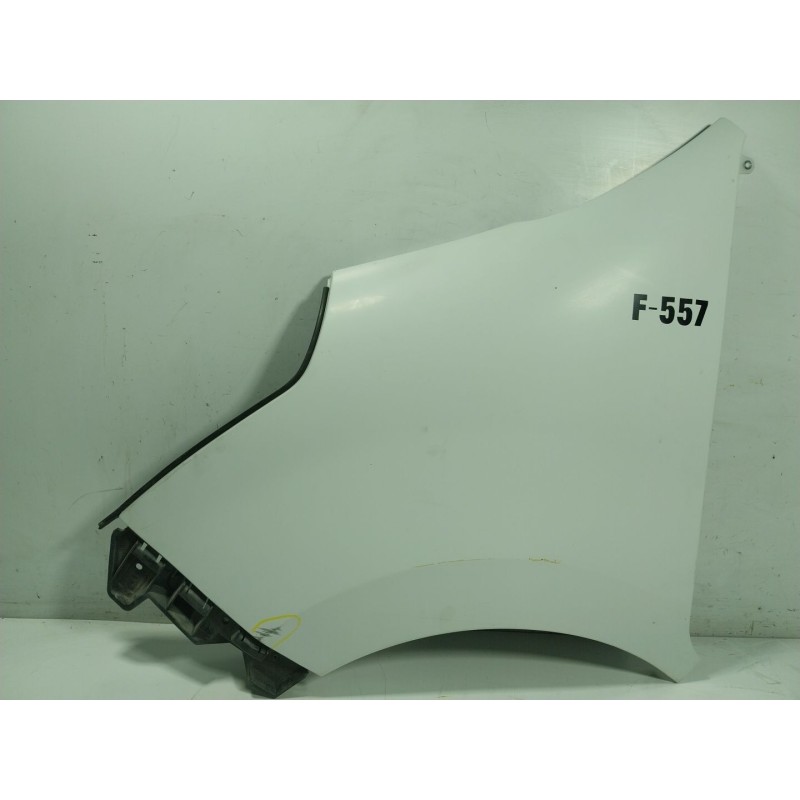 Recambio de aleta delantera izquierda para renault master kasten 2.3 dci diesel fap energy cat referencia OEM IAM   