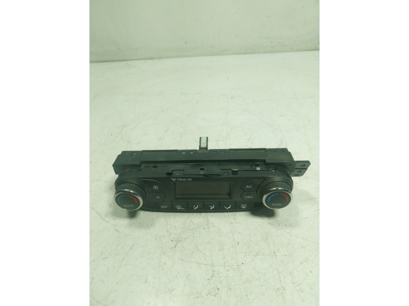Recambio de mando climatizador para kia cee´d 1.6 gdi cat referencia OEM IAM  97250A2202 