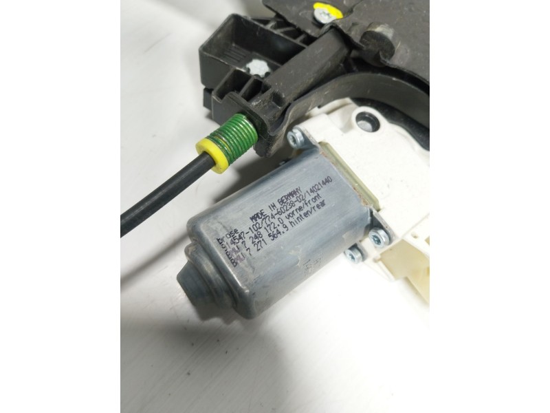 Recambio de elevalunas delantero derecho para bmw serie 5 lim. (f10) 2.0 turbodiesel referencia OEM IAM 51337182132 72481720 513