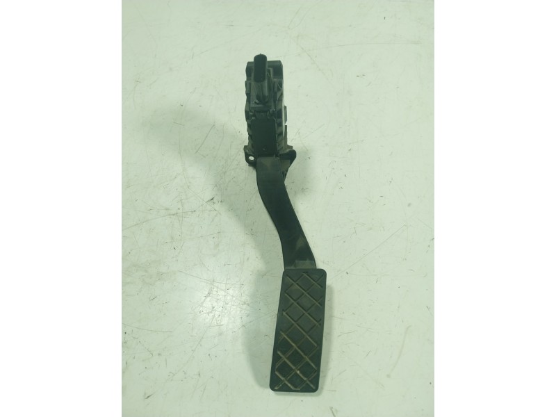 Recambio de potenciometro pedal para volkswagen t-roc 1.0 tsi referencia OEM IAM  5Q1723503L 