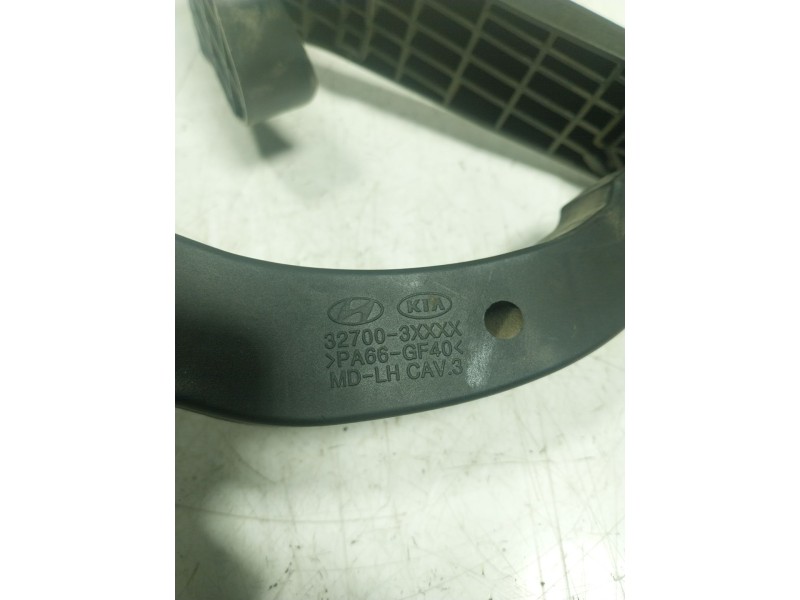 Recambio de potenciometro pedal para kia cee´d 1.6 gdi cat referencia OEM IAM  327003XXXX 