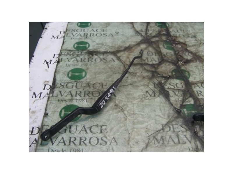 Recambio de brazo limpia delantero izquierdo para mg serie 200 (rf) 220 sd (5-ptas.) referencia OEM IAM   