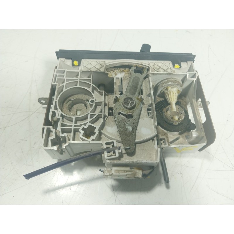 Recambio de mando calefaccion / aire acondicionado para nissan nt400 cabstar (f24m) 35.15, 45.15 referencia OEM IAM  27510MB41D 