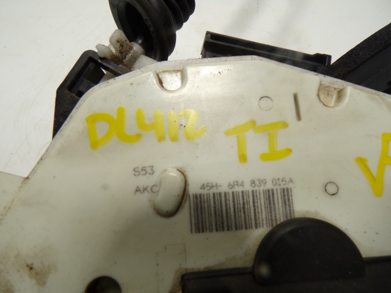 Recambio de cerradura puerta trasera izquierda para volkswagen polo (6c1) 1.2 tsi referencia OEM IAM 6R4839015A 6R4839015A 