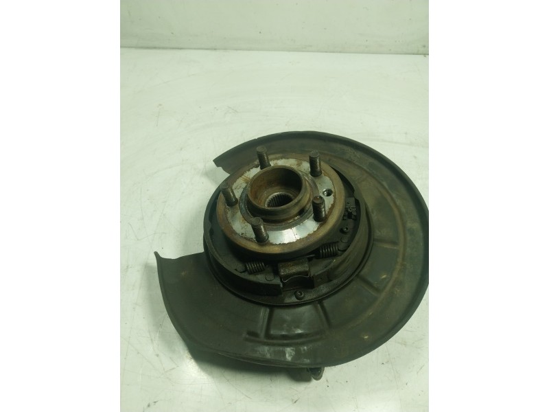 Recambio de mangueta trasera derecha para land rover range rover sport 2.7 td v6 cat referencia OEM IAM   