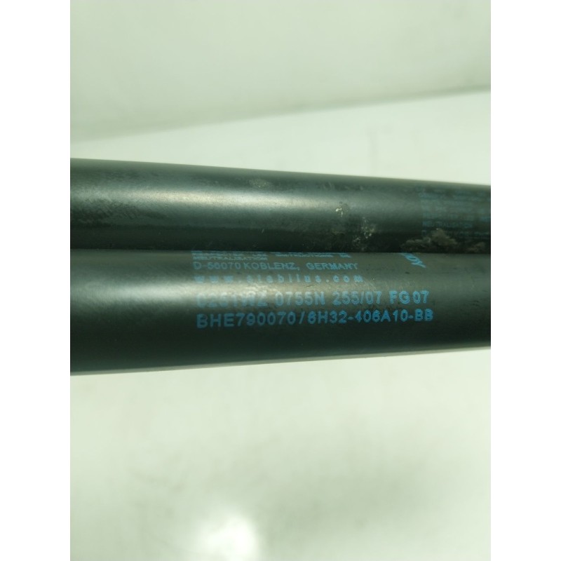 Recambio de amortiguadores maletero / porton para land rover range rover sport 2.7 td v6 cat referencia OEM IAM  0251WZ075N 