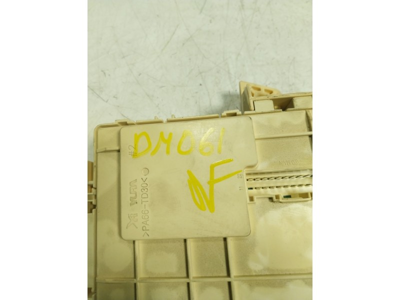 Recambio de caja reles / fusibles para kia cee´d 1.6 gdi cat referencia OEM IAM  91950A2030 