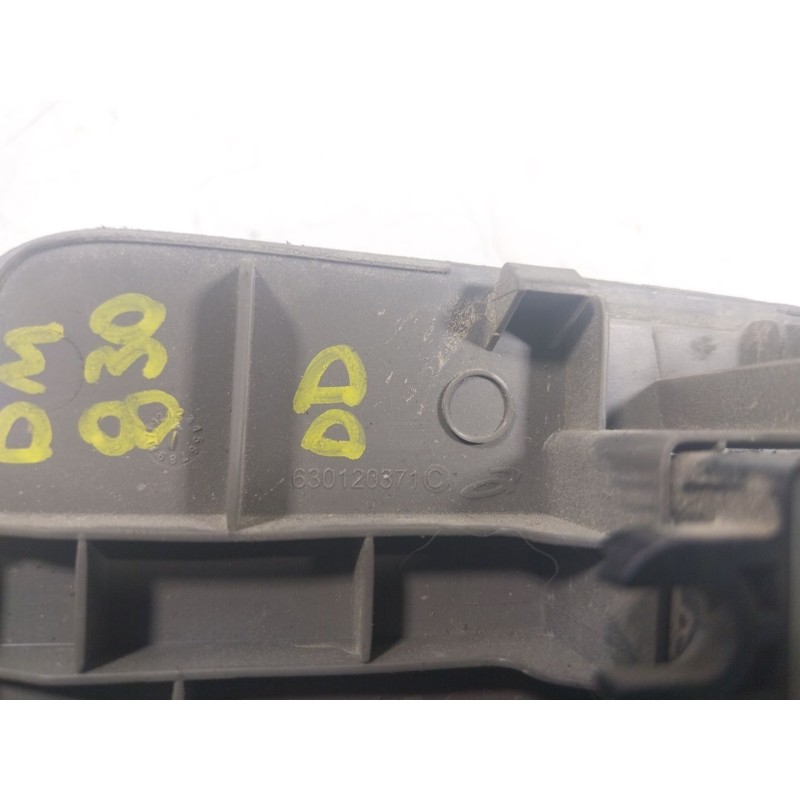 Recambio de mando elevalunas delantero derecho para nissan nt400 cabstar (f24m) 35.15, 45.15 referencia OEM IAM  630120371C 