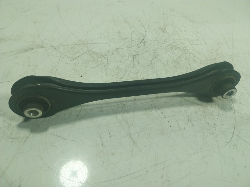 Recambio de brazo suspension inferior trasero izquierdo para volkswagen passat berlina (cb2) 2.0 tdi referencia OEM IAM   