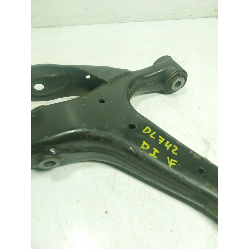 Recambio de brazo suspension inferior delantero izquierdo para land rover range rover sport 2.7 td v6 cat referencia OEM IAM   