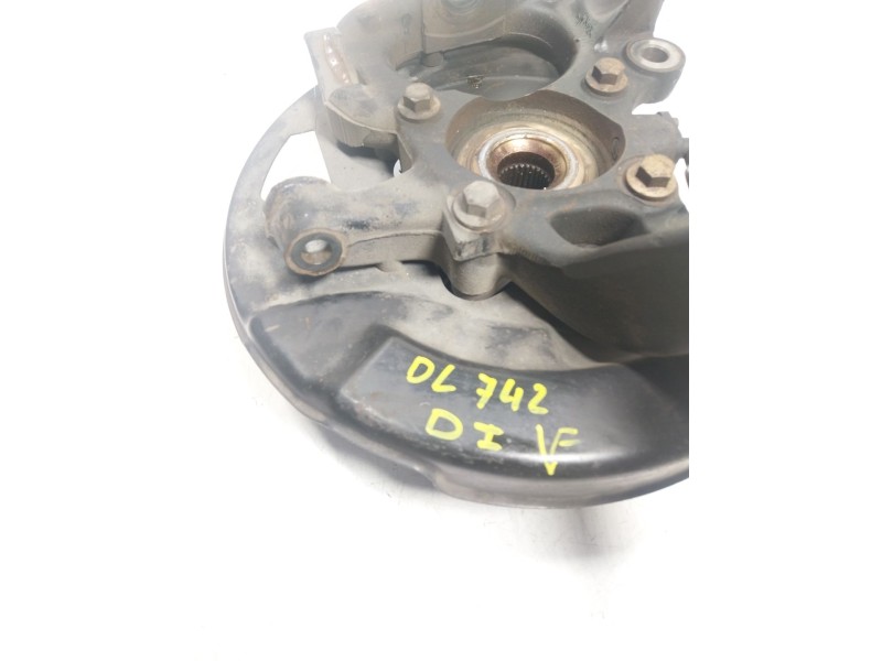 Recambio de mangueta delantera derecha para land rover range rover sport 2.7 td v6 cat referencia OEM IAM   