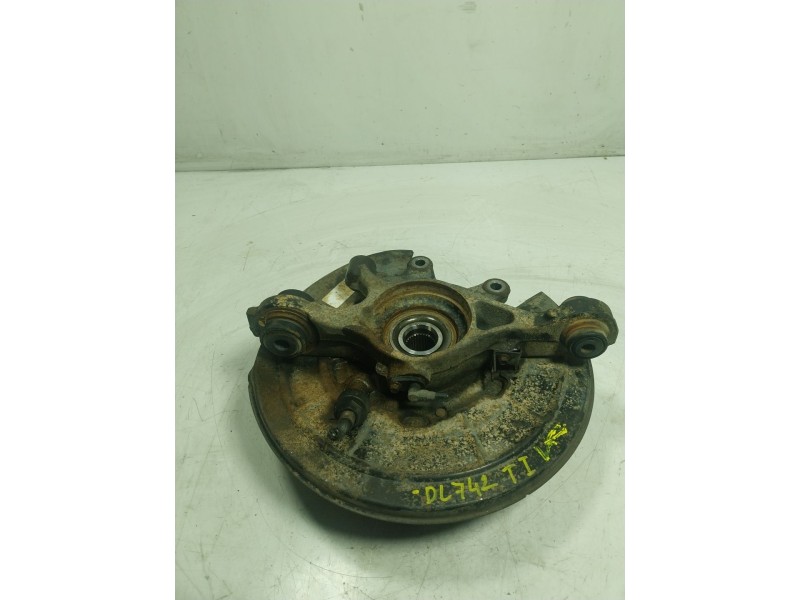 Recambio de mangueta trasera izquierda para land rover range rover sport 2.7 td v6 cat referencia OEM IAM   