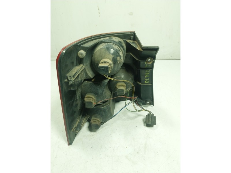 Recambio de piloto trasero derecho para land rover range rover sport 2.7 td v6 cat referencia OEM IAM   