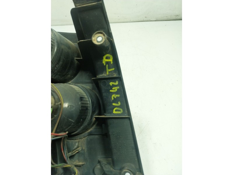 Recambio de piloto trasero derecho para land rover range rover sport 2.7 td v6 cat referencia OEM IAM   