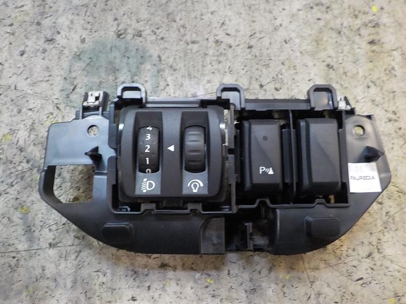 Recambio de modulo electronico para renault clio iv 1.5 dci diesel fap referencia OEM IAM 251900567R  