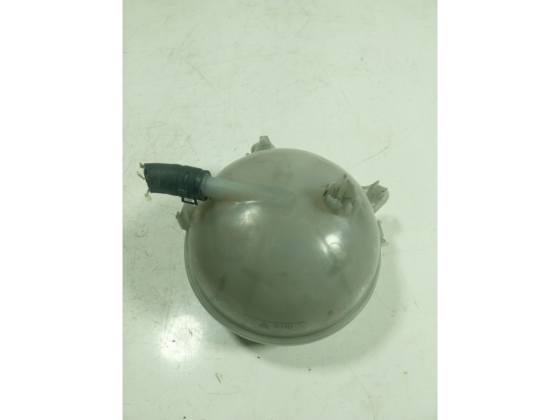 Recambio de deposito expansion para volkswagen passat berlina (cb2) 2.0 tdi referencia OEM IAM   