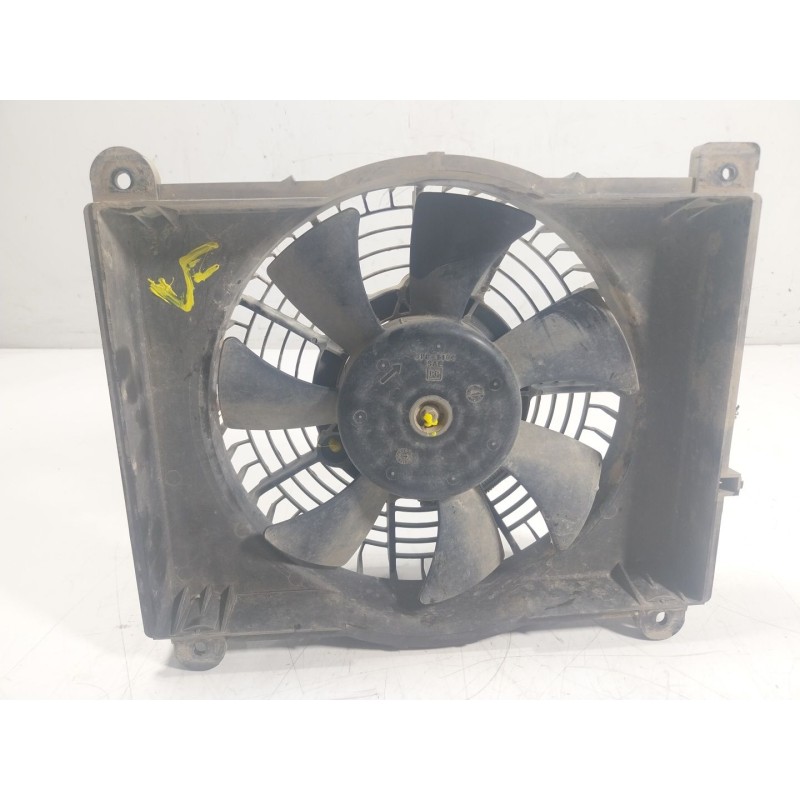 Recambio de electroventilador para nissan nt400 cabstar (f24m) 35.15, 45.15 referencia OEM IAM 92123MA00B 3V601M6Y24 