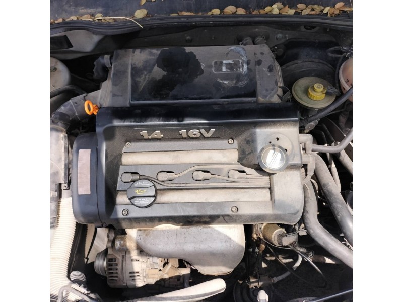 seat cordoba berlina (6k2) del año 2001