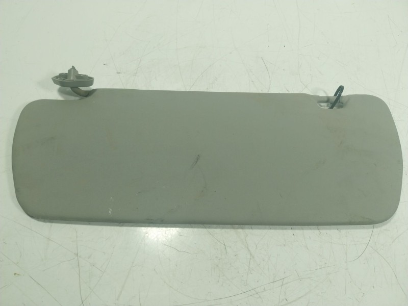 Recambio de parasol derecho para nissan nt400 cabstar (f24m) 35.15, 45.15 referencia OEM IAM 96400MB400  