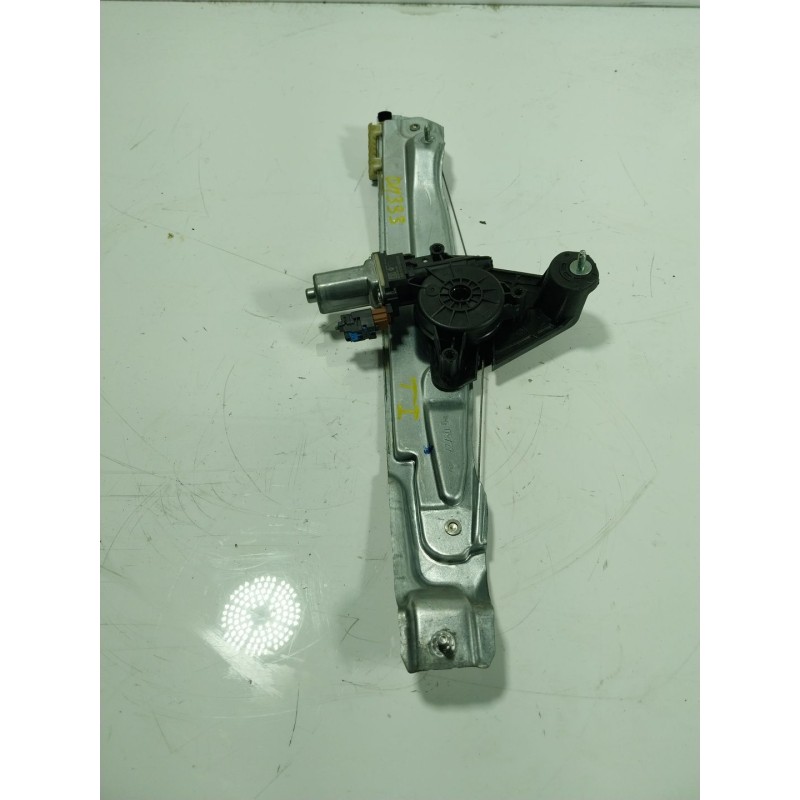 Recambio de elevalunas trasero izquierdo para dacia sandero 0.9 tce referencia OEM IAM  4032716220222510262 