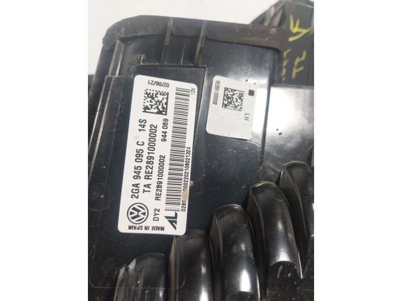 Recambio de piloto trasero izquierdo para volkswagen t-roc 1.0 tsi referencia OEM IAM 2GA945095C 2GA945095C 