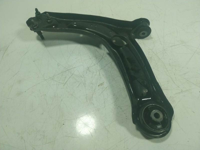 Recambio de brazo suspension inferior delantero derecho para volkswagen passat berlina (cb2) 2.0 tdi referencia OEM IAM 3Q040715