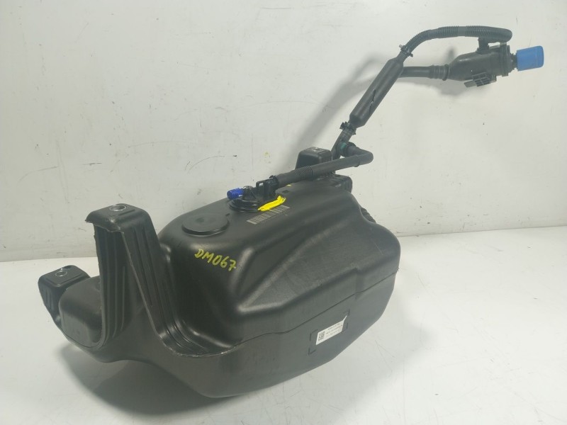 Recambio de deposito aditivo para volkswagen passat berlina (cb2) 2.0 tdi referencia OEM IAM 3Q0131877D 3Q0131877D 