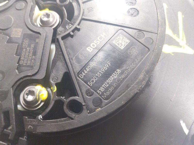 Recambio de deposito aditivo para volkswagen passat berlina (cb2) 2.0 tdi referencia OEM IAM 3Q0131877D 3Q0131877D 