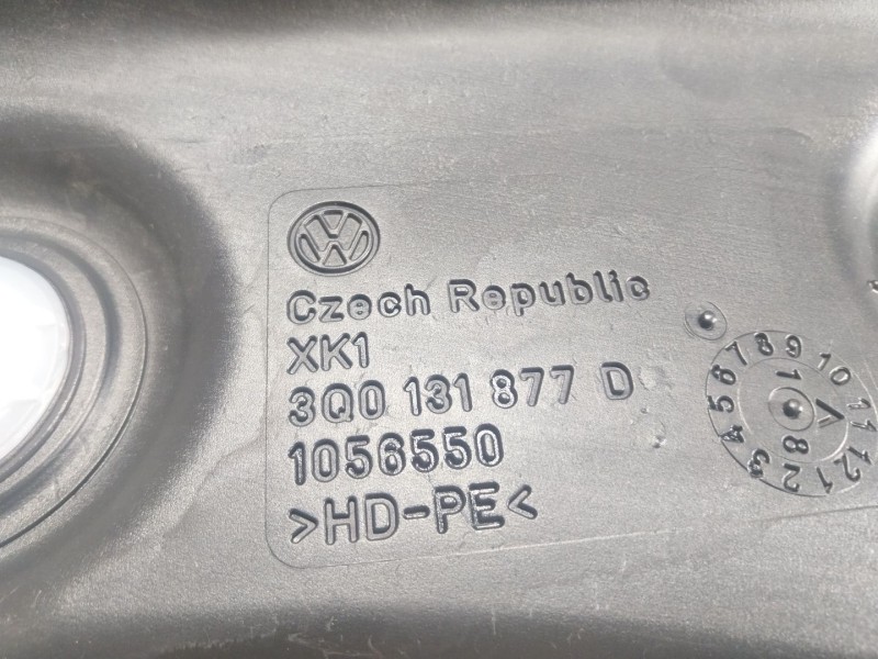 Recambio de deposito aditivo para volkswagen passat berlina (cb2) 2.0 tdi referencia OEM IAM 3Q0131877D 3Q0131877D 