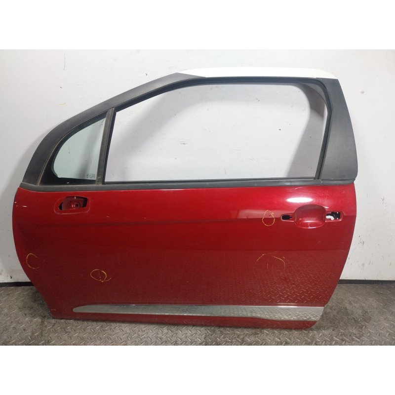 Recambio de puerta delantera izquierda para citroën ds3 1.2 12v e-thp referencia OEM IAM   