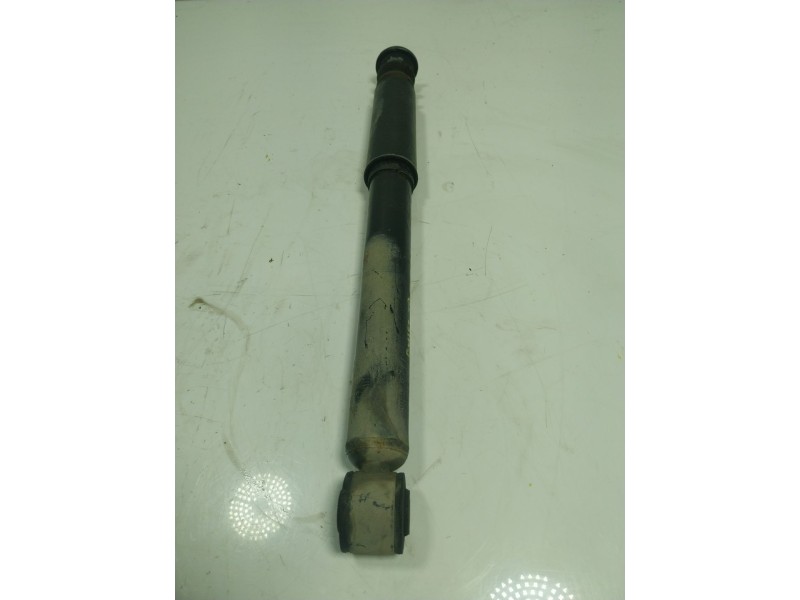 Recambio de amortiguador trasero derecho para smart forfour 1.0 cat referencia OEM IAM  4533260400 