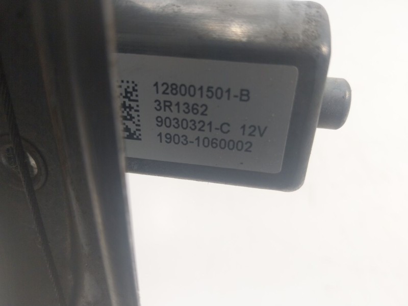 Recambio de elevalunas delantero derecho para smart forfour 1.0 cat referencia OEM IAM  807200925R 