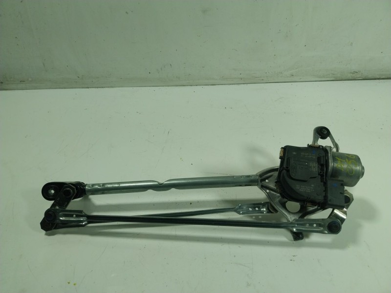 Recambio de motor limpia delantero para ford focus 1.0 ecoboost cat referencia OEM IAM  3397022490 