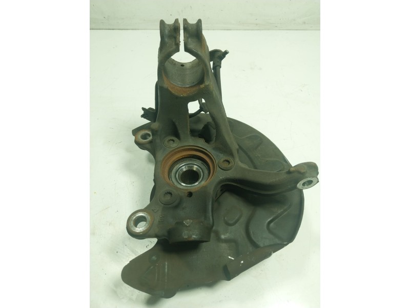 Recambio de mangueta delantera derecha para skoda karoq (nu) 1.6 tdi dpf referencia OEM IAM   