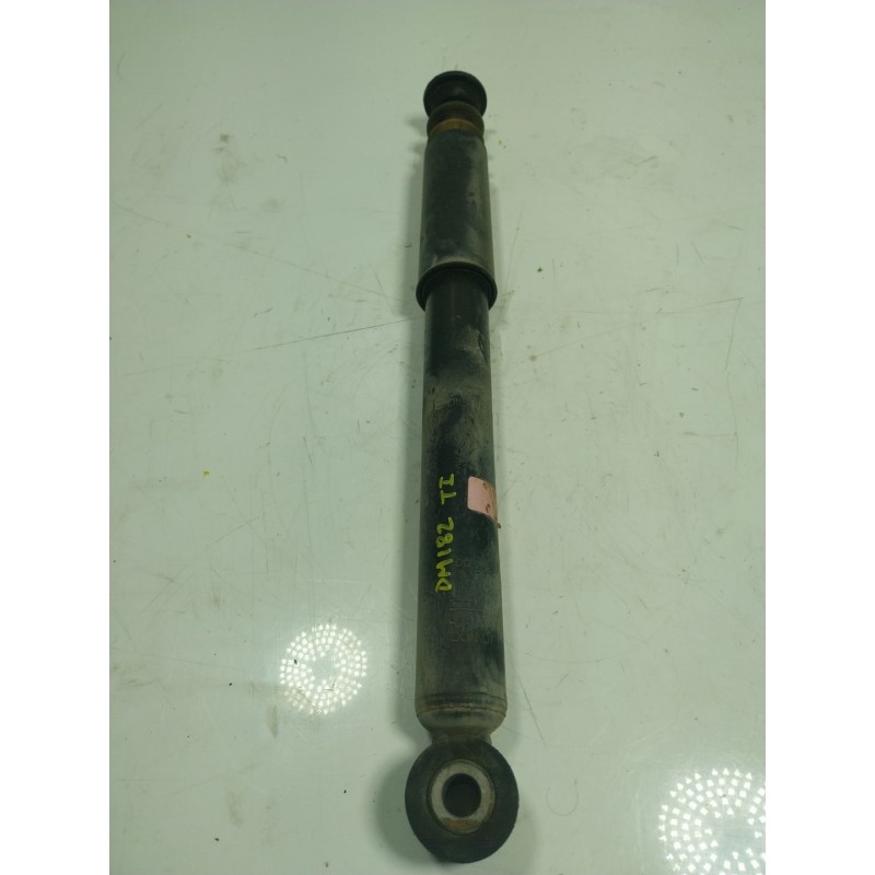 Recambio de amortiguador trasero izquierdo para smart forfour 1.0 cat referencia OEM IAM  4533260400 