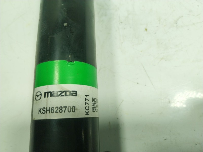 Recambio de amortiguador trasero izquierdo para mazda cx-5 2.0 cat referencia OEM IAM  KSH628700 
