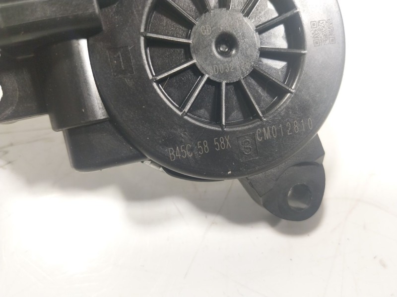 Recambio de motor elevalunas delantero derecho para mazda cx-5 2.0 cat referencia OEM IAM  B45C5858X 