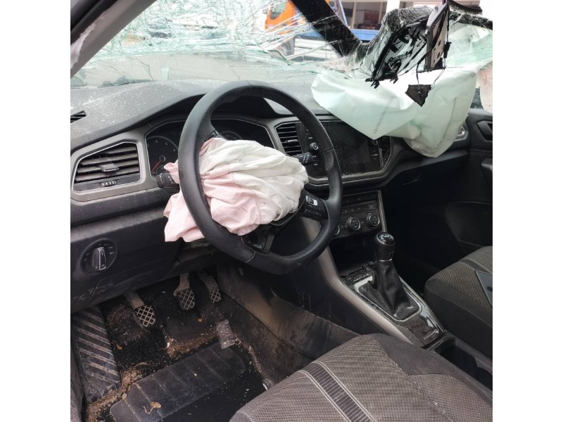 volkswagen t-roc del año 2022