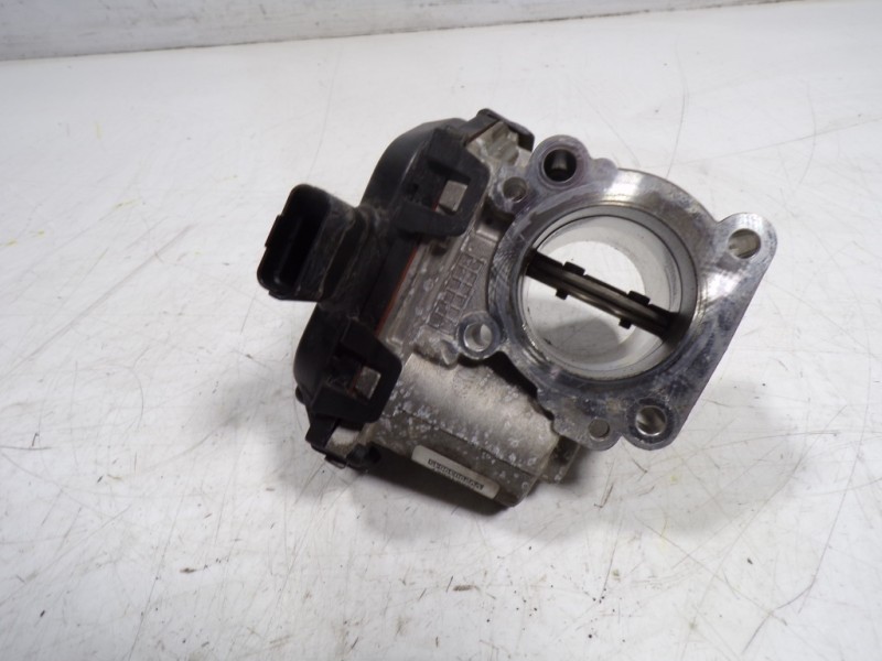 Recambio de caja mariposa para peugeot 308 1.6 blue-hdi fap referencia OEM IAM 9830301180 9807238580 