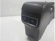 Recambio de apoyabrazos central para mazda cx-5 2.0 cat referencia OEM IAM    2