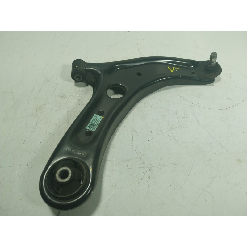 Recambio de brazo suspension inferior delantero derecho para kia stonic (ybcuv) 1.2 cat referencia OEM IAM   